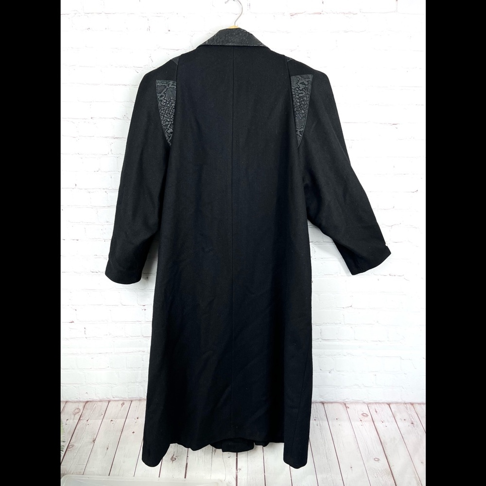••VINTAGE |•LADY SUZETTE•| GORGEOUS Long Wool Jacket Snakeskin Leather Embellish - Picture 3 of 16